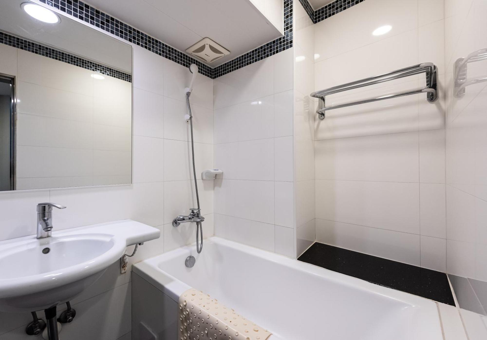 Hub Hotel - Zhongshan Branch Taipei Eksteriør billede