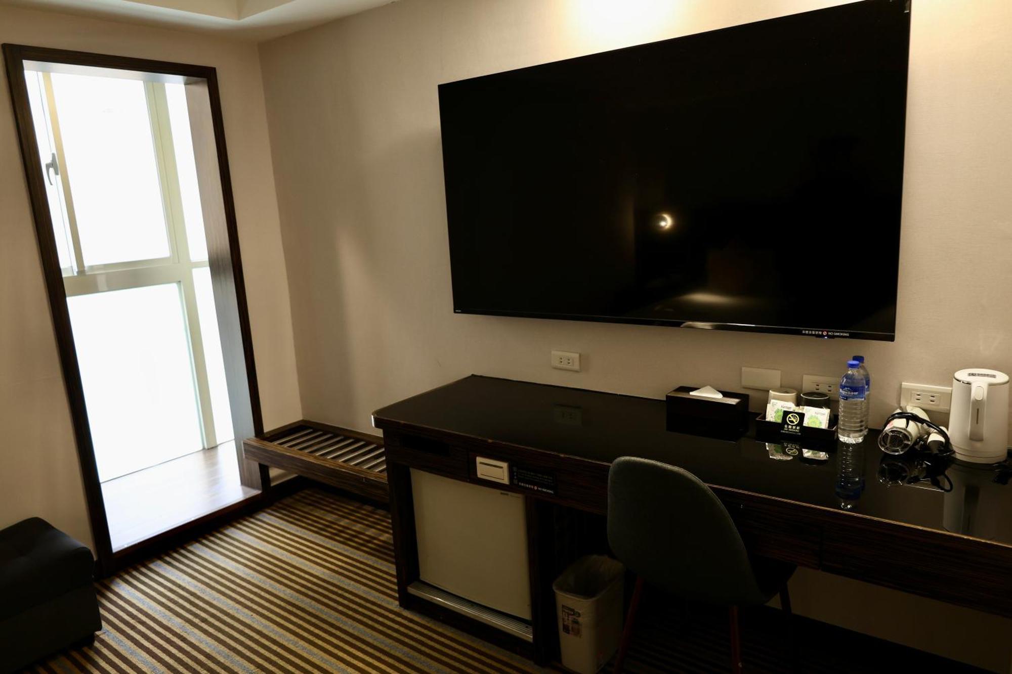 Hub Hotel - Zhongshan Branch Taipei Eksteriør billede
